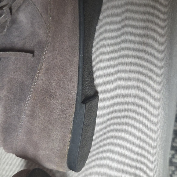 Gray Fringe Sz 10 Boots - Picture 7 of 10